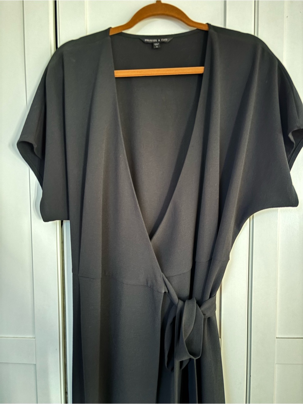 Felicity & Coco Black Midi Wrap Dress XL